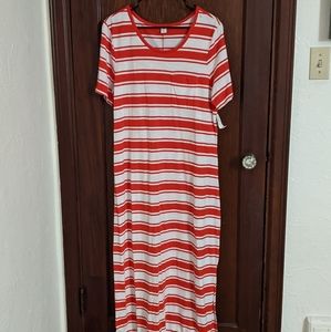 New with Out Tags Old Navy Red White Stripe Short Sleeve Tshirt Maxi Dress Larg